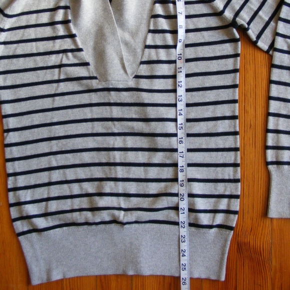 Banana Republic Sweater Hoodie Striped Gray Navy Blue Small S EUC - Picture 7 of 12